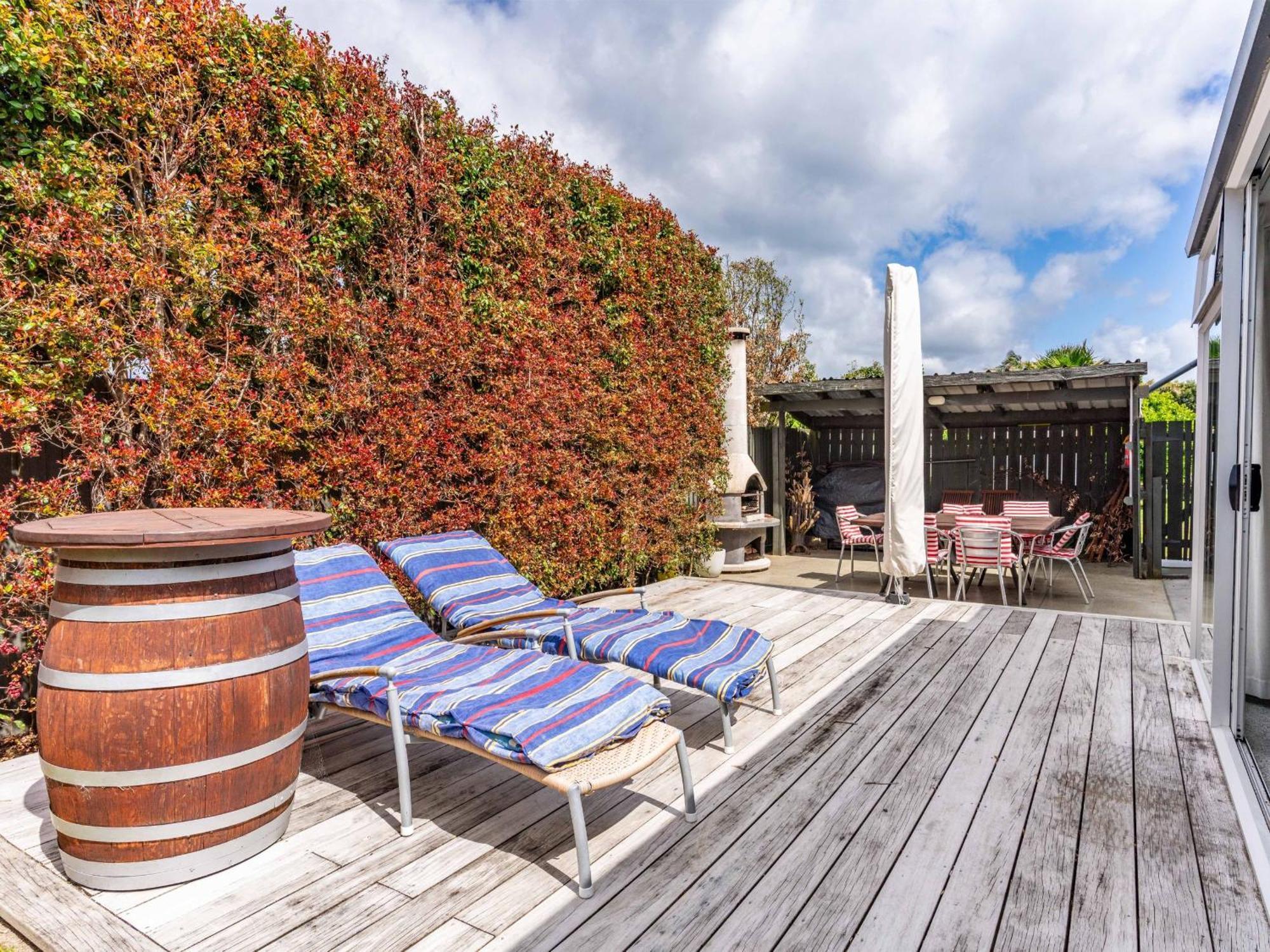 Ruakaka Holiday Escape - Ruakaka Holiday Home Eksteriør bilde